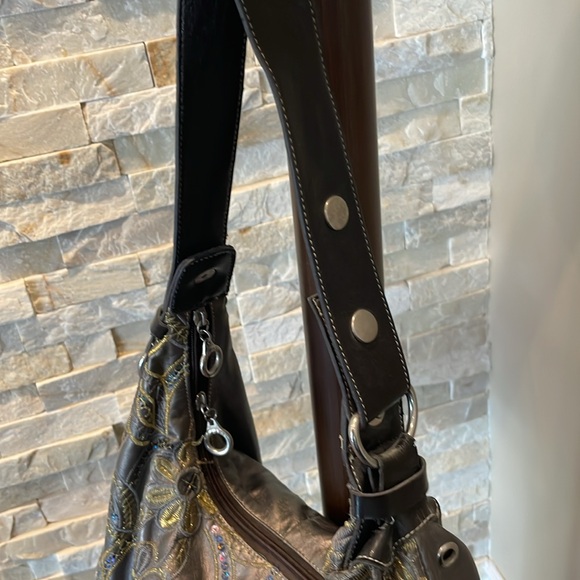 Floral Sequin purse - Picture 4 of 8